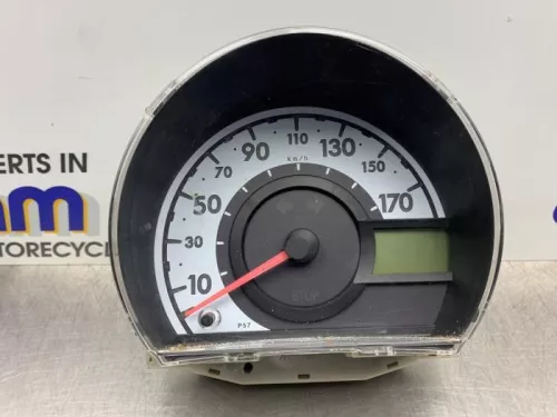 Kilometerteller KM-8243514