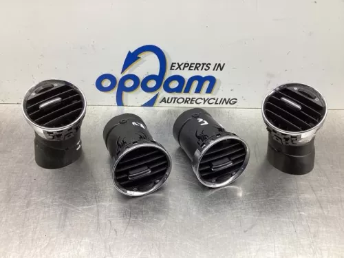 Luchtrooster Dashboard-7922228