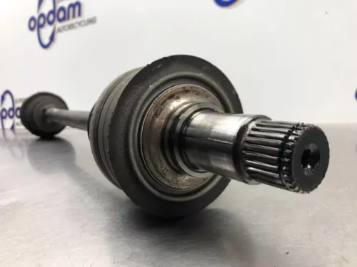 Aandrijfas links-achter Mercedes a2033503056 722695