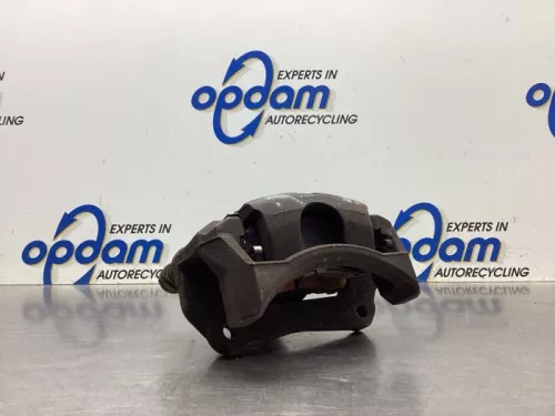 Remklauw (Tang) rechts-voor-8081376