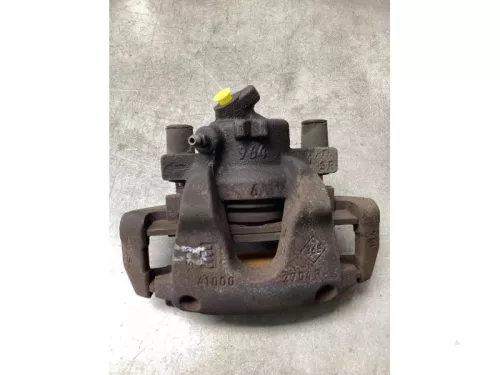 Remklauw (Tang) rechts-voor-8137695