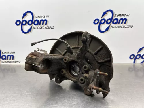 Fusee rechts-voor-8314841