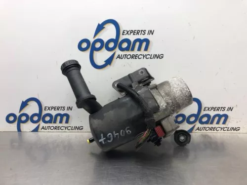 Stuurbekrachtiging Pomp-8160118