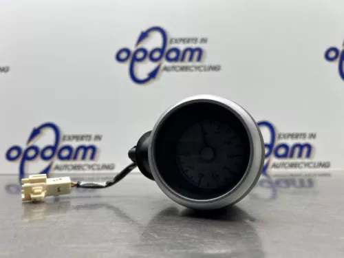 Toerenteller-8292424