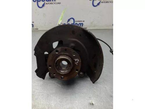 Fusee rechts-voor-8106532