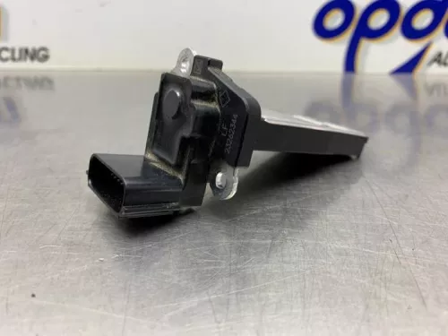 Luchtmassameter-8347940