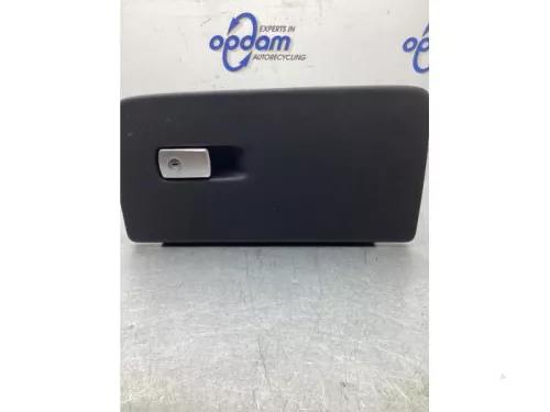 Dashboardkastje-8295847