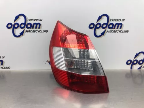 Achterlicht links-8213918