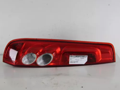 Achterlicht links-7886743
