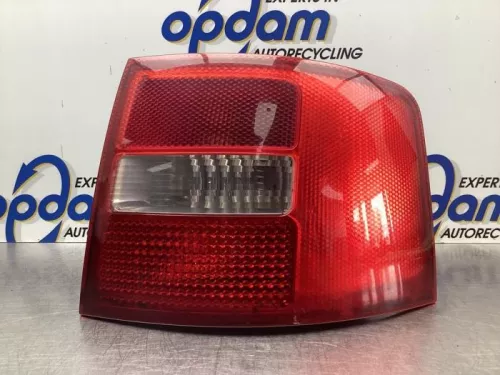 Achterlicht rechts-8076010