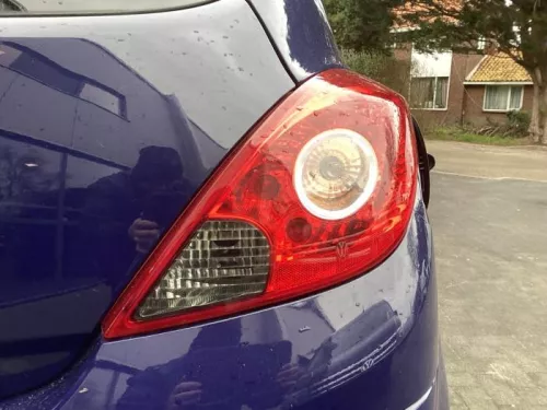 Achterlicht rechts-8436096