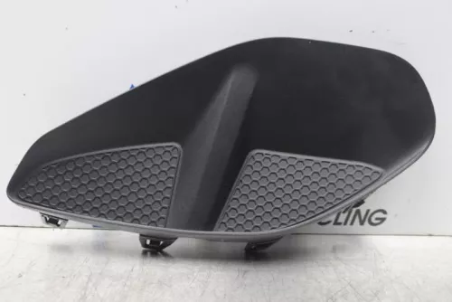 Bumper Rooster-7589744