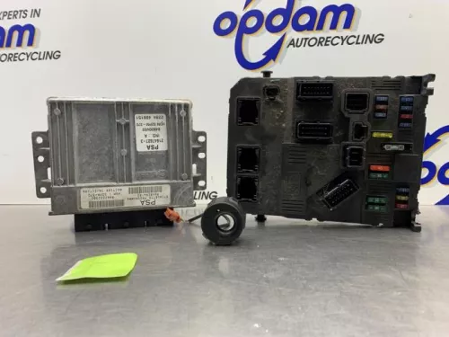 Computer Motormanagement-8261002