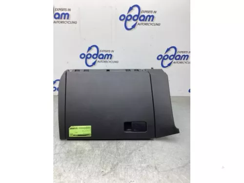 Dashboardkastje-8300843