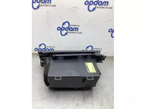 Dashboardkastje-8246733