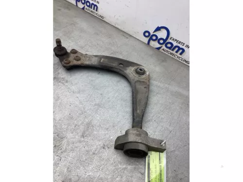 Draagarm onder links-voor-7868124