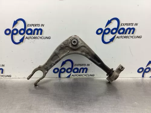 Draagarm onder links-voor-8121041