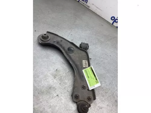 Draagarm onder rechts-voor-8242724