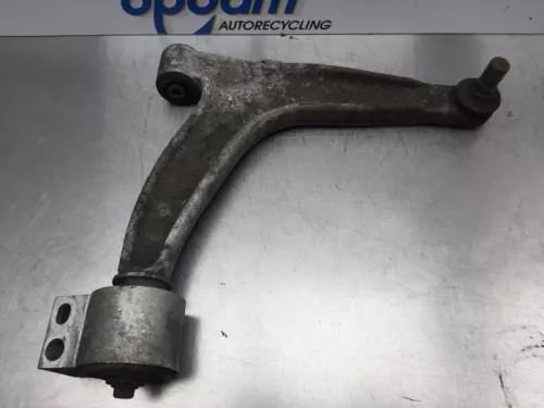 Draagarm onder rechts-voor-7717350