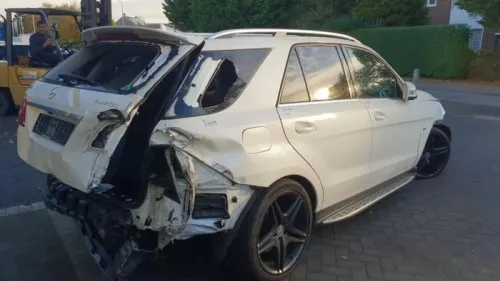 Fusee rechts-achter-7616893