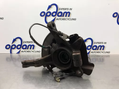 Fusee rechts-voor-8176938